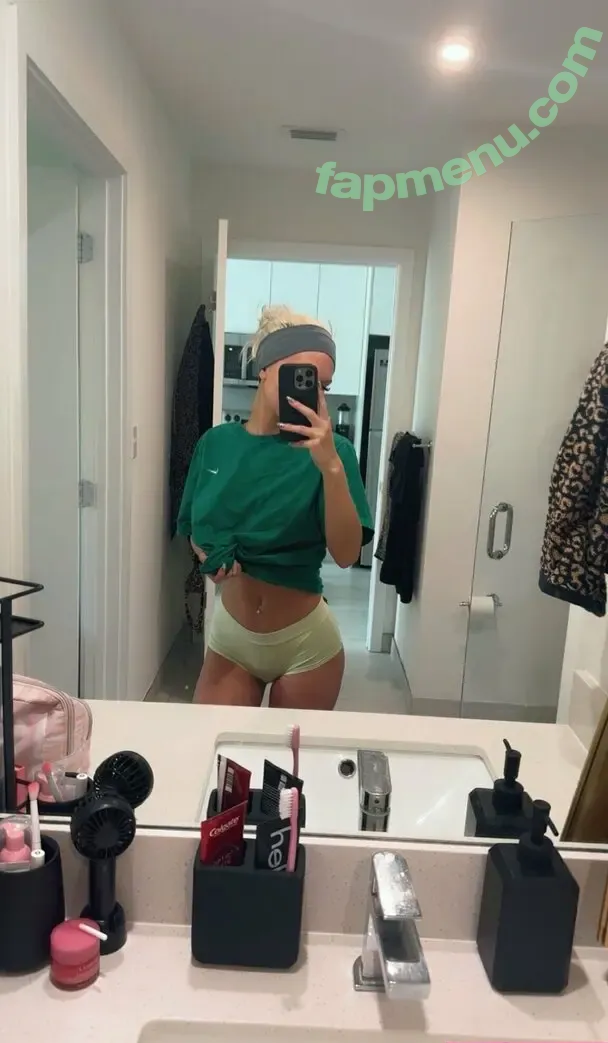 em.marie3 nude photo #0016 (em.marie3)