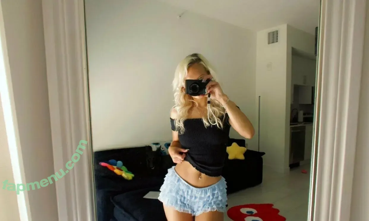 em.marie3 nude photo #0020 (em.marie3)