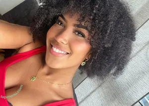 emanuela.ebony / ebonyemmanuella nude photo #0024