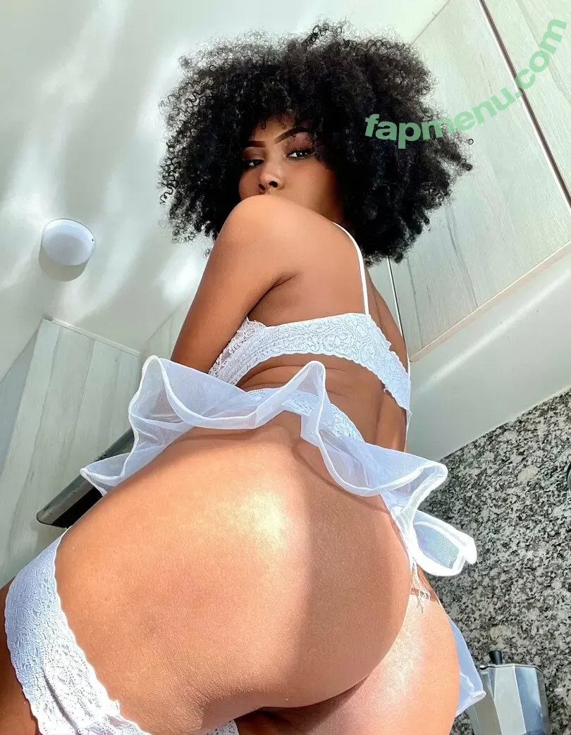 emanuela.ebony nude photo #0005 (ebonyemmanuella)