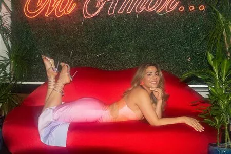 Emeraude Toubia / EmeraudeToubia / emeraude nude photo #0078