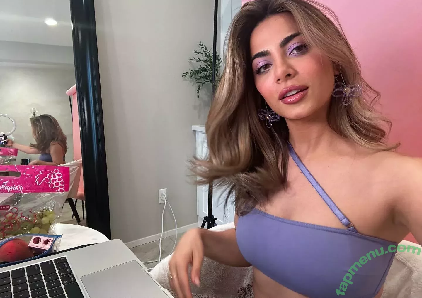 Emeraude Toubia nude photo #0099 (EmeraudeToubia / emeraude)