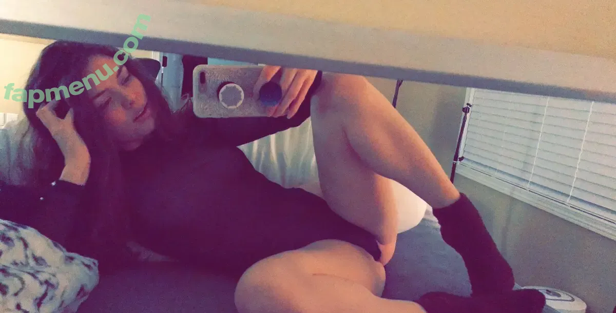 emerson nude photo #0010 (emerson_cane / emerson_caneundefined)