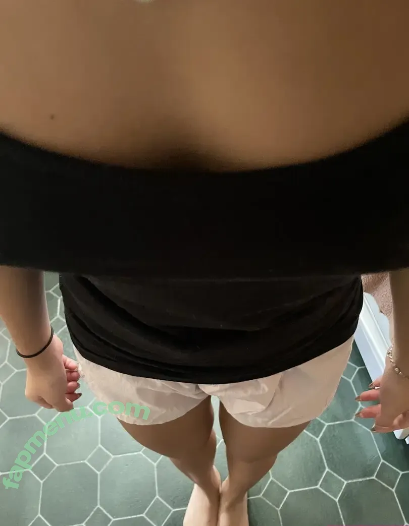 emibunnyyy nude photo #0014 (emibunnyyy)