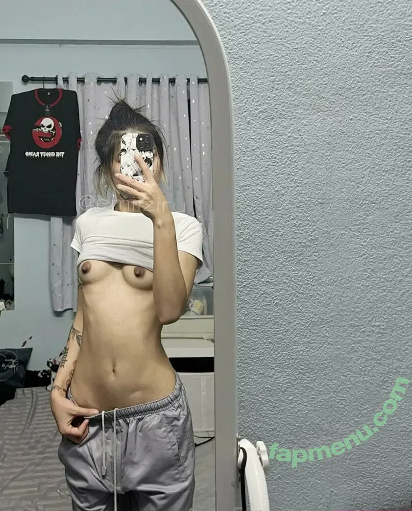 emiiziru nude photo #0032 (emiiziru)