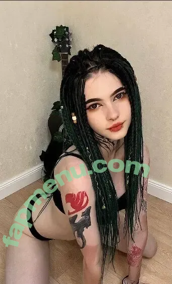 emilia_brown nude photo #0035 (emiliabrownie)
