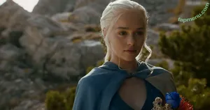 Emilia Clarke / clarkeyxo / emilia_clarke / emiliaclarke nude photo #2044