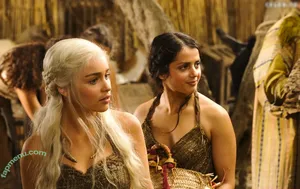 Emilia Clarke / clarkeyxo / emilia_clarke / emiliaclarke nude photo #2049