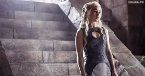 Emilia Clarke / clarkeyxo / emilia_clarke / emiliaclarke nude photo #2054