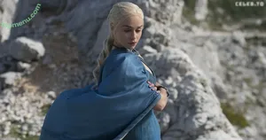 Emilia Clarke / clarkeyxo / emilia_clarke / emiliaclarke nude photo #2061