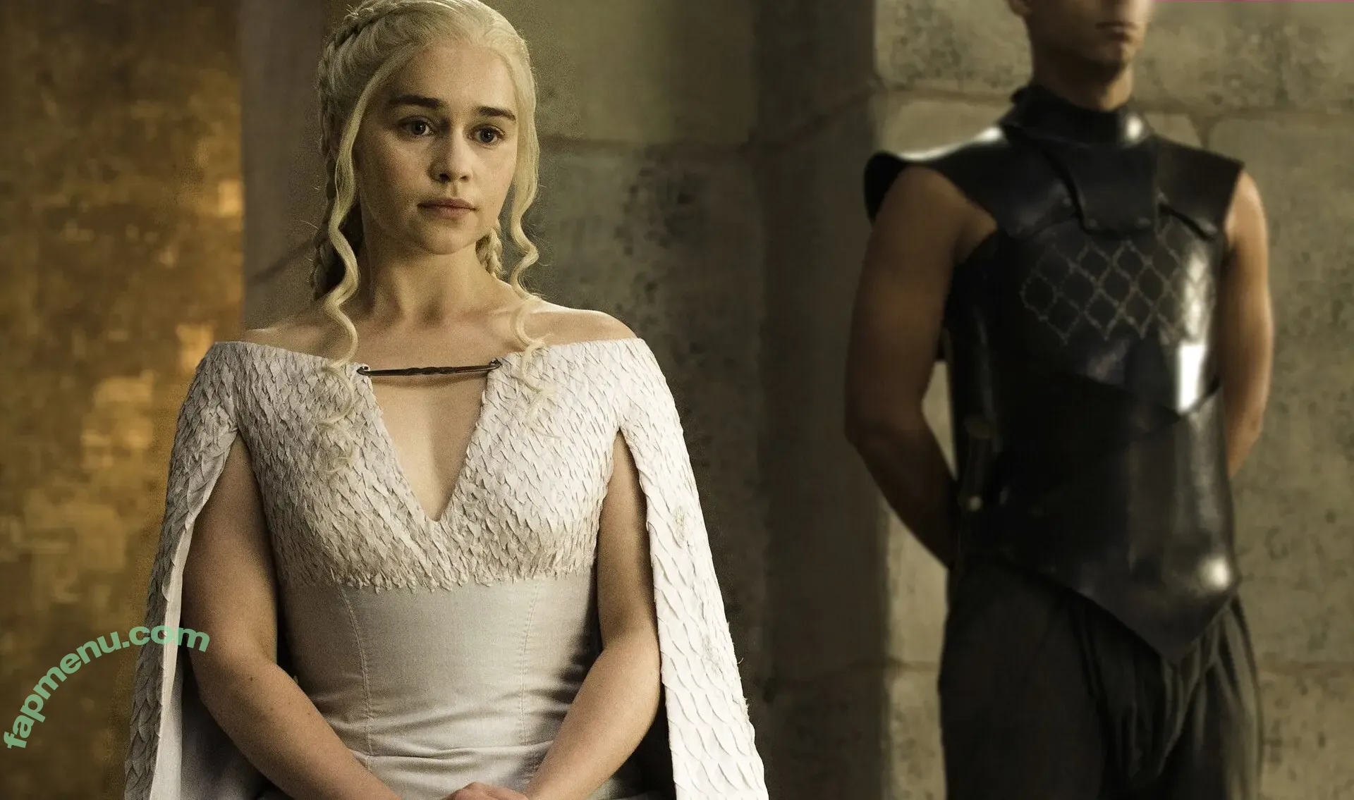 Emilia Clarke nude photo #2067 (clarkeyxo / emilia_clarke / emiliaclarke)