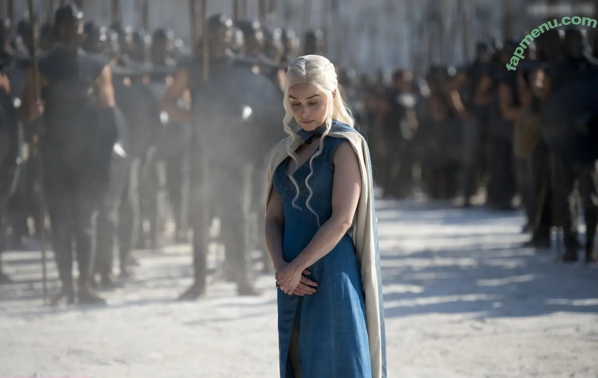 Emilia Clarke nude photo #2076 (clarkeyxo / emilia_clarke / emiliaclarke)