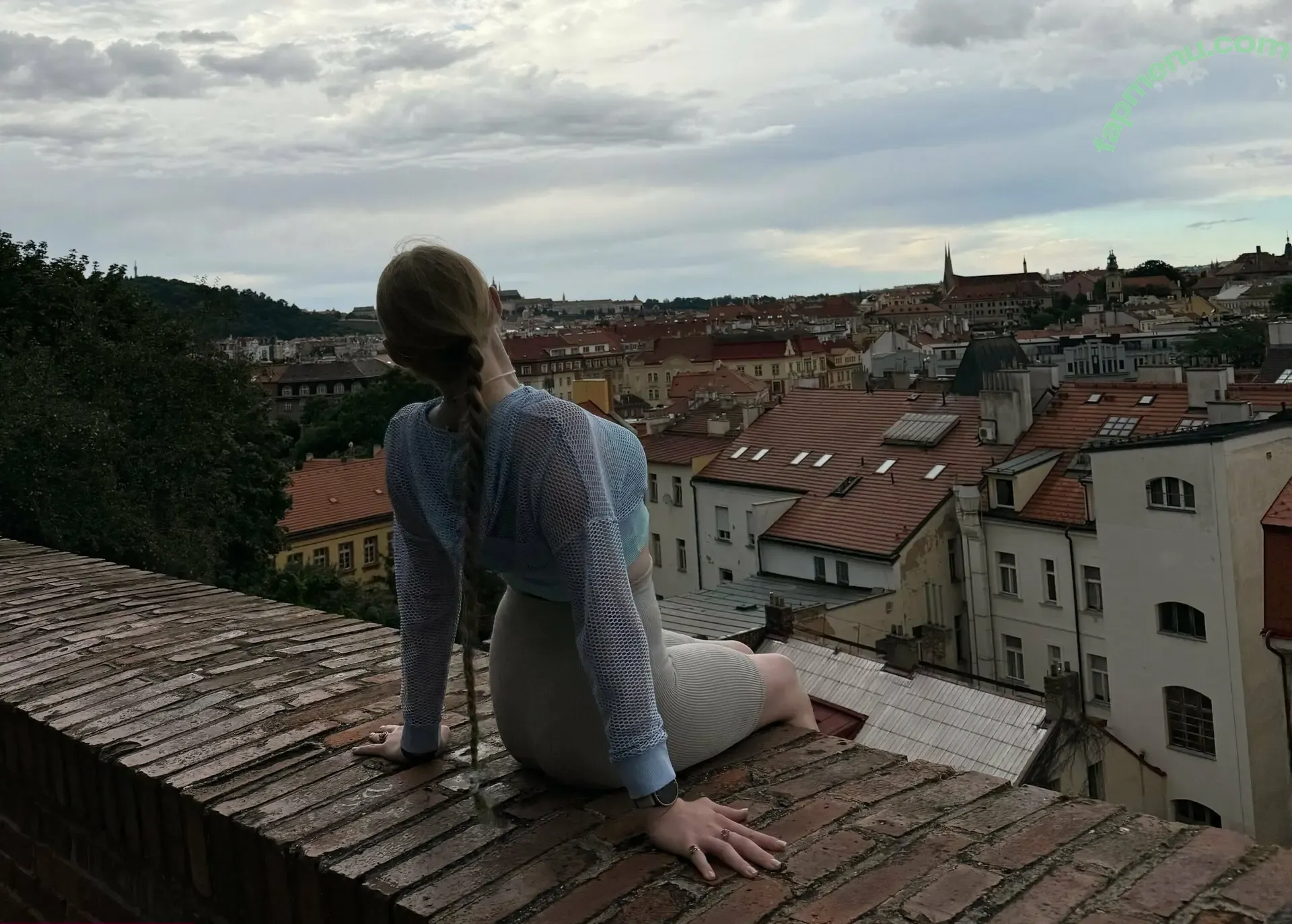 emilia.tt nude photo #0170 (emiliaa.tt)