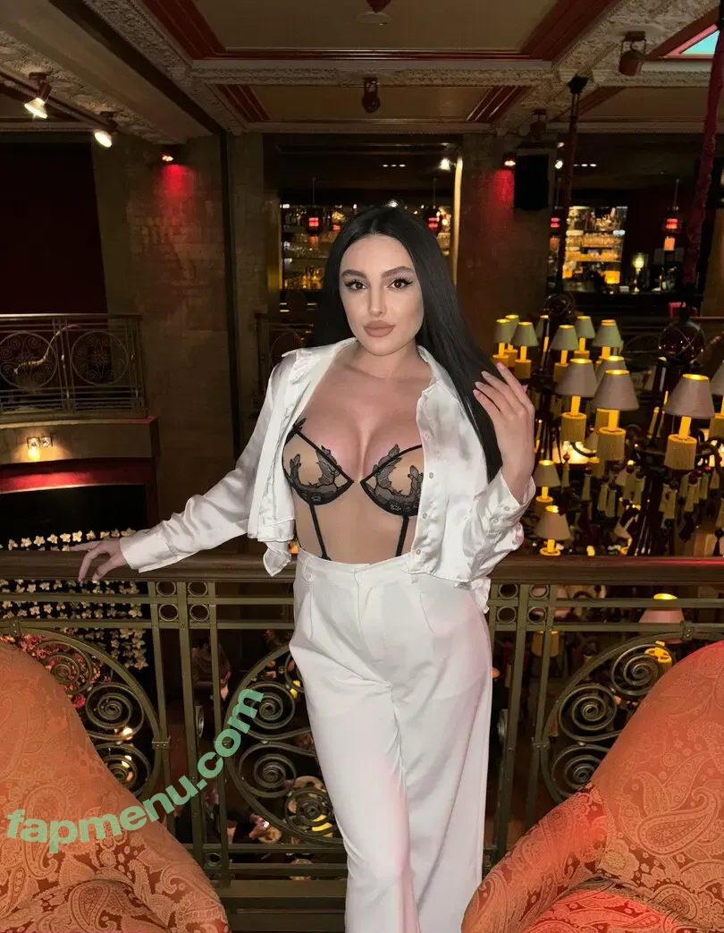 emilia_wonderfulvip nude photo #0001 (emilia_wonderfulvip)