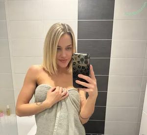 emily.andersen / emilysandersen nude photo #0006