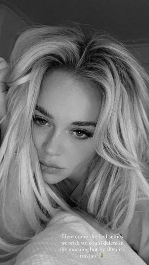 Emily Atack / emilyatack nude photo #0092