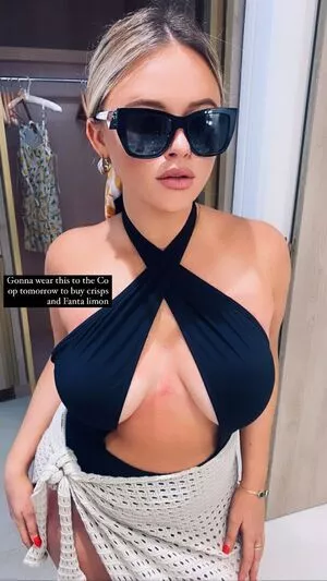 Emily Atack / emilyatack nude photo #0163