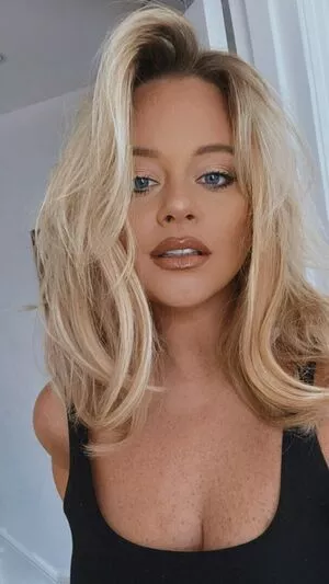 Emily Atack / emilyatack nude photo #0174
