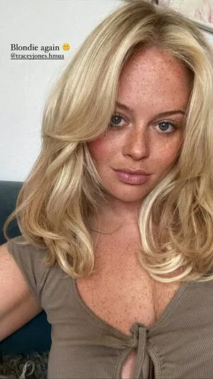 Emily Atack / emilyatack nude photo #0175