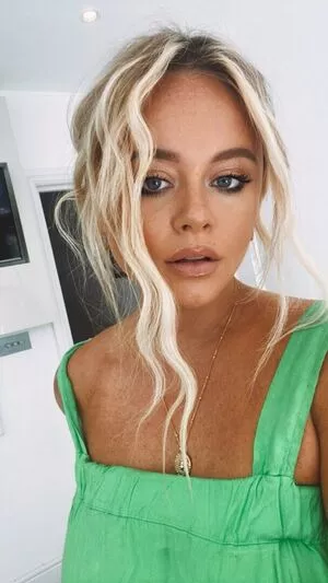Emily Atack / emilyatack nude photo #0200