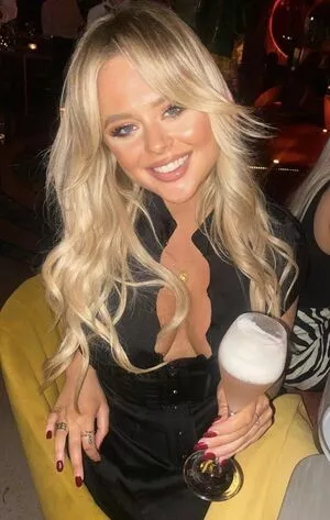 Emily Atack / emilyatack nude photo #0233