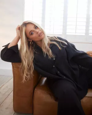 Emily Atack / emilyatack nude photo #0321