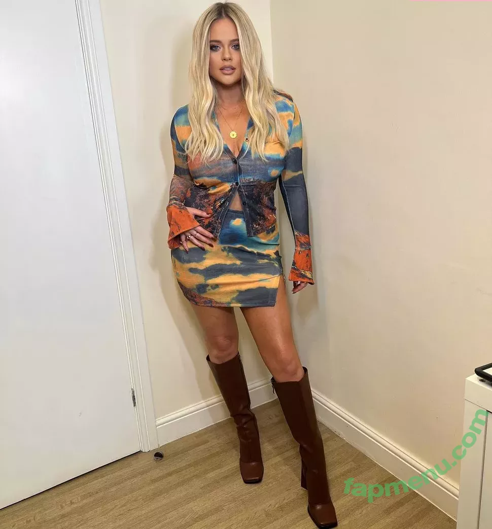 Emily Atack nude photo #0013 (emilyatack)