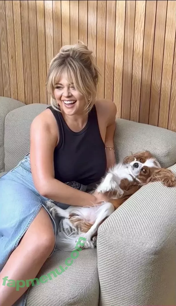 Emily Atack nude photo #0405 (emilyatack)
