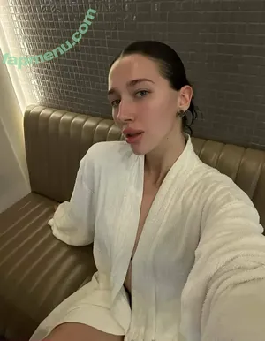Emily Berryy / EmilyyInfinity / emily_berryy nude photo #0133