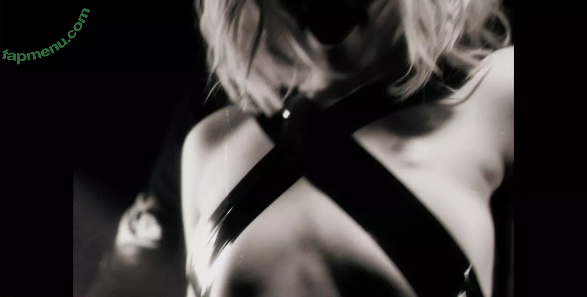 Emily Browning nude photo #0029 (emilyjanebrowning)
