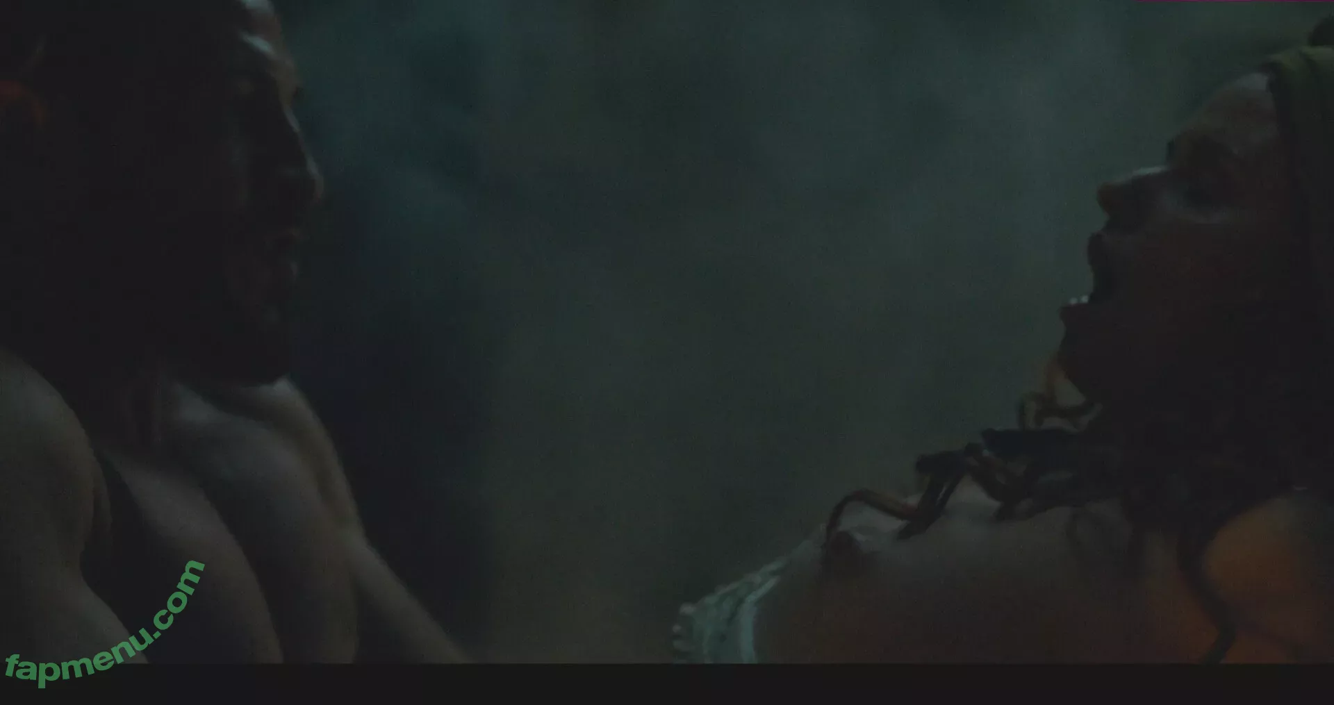 Emily Browning nude photo #0058 (emilyjanebrowning)