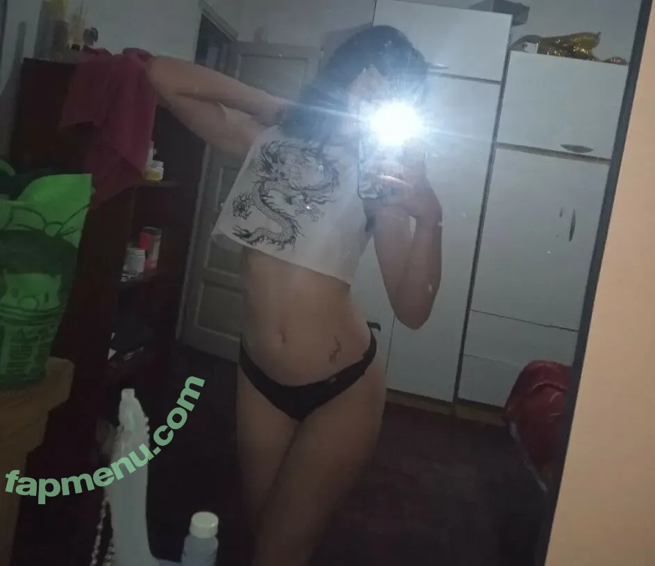 emily_escudero02 nude photo #0058 (emilyescudero0 / emilyescudero02 / tatianaescudero)