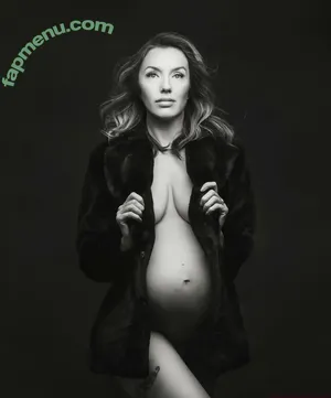 Emily Gallagher / MaverickMother / emilyarycia nude photo #0003