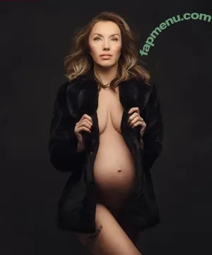 Emily Gallagher / MaverickMother / emilyarycia nude photo #0004