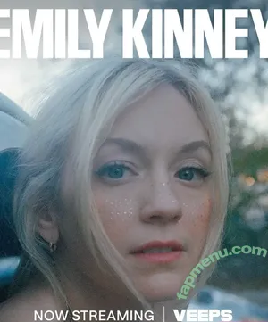 Emily Kinney / emmykinney nude photo #0225