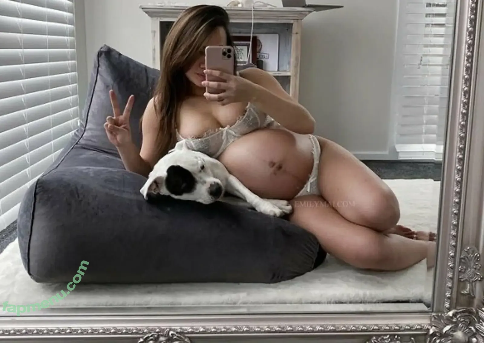 Emily Mai nude photo #0258 (itsemilymai)