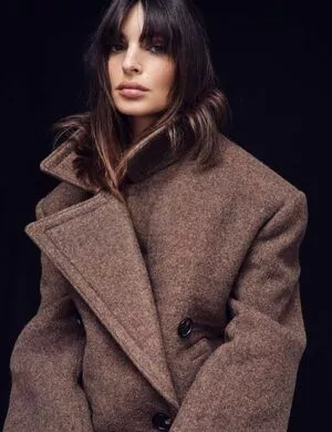 Emily Ratajkowski / emrata nude photo #7406