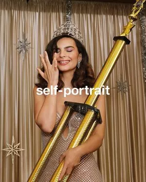 Emily Ratajkowski / emrata nude photo #7423
