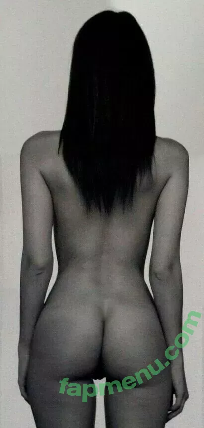 Emily Ratajkowski nude photo #7181 (emrata)