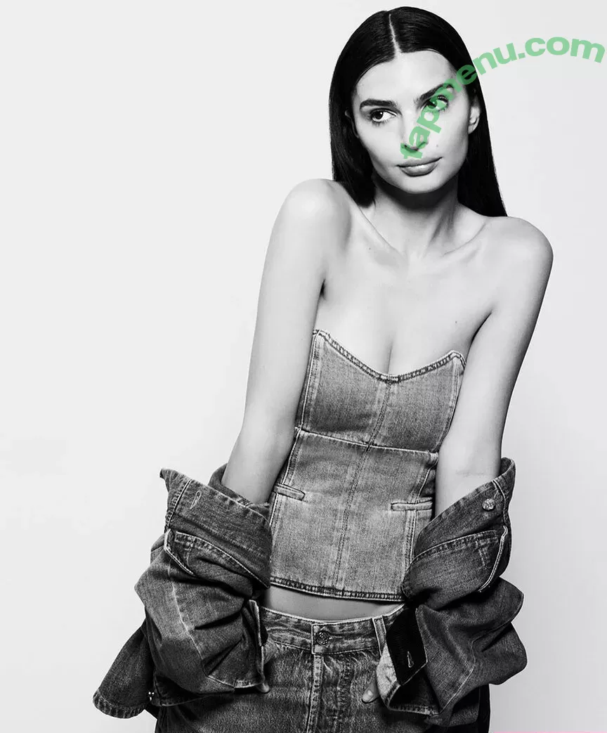 Emily Ratajkowski nude photo #7372 (emrata)