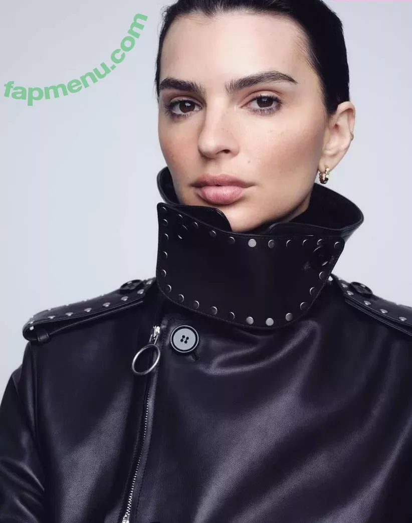 Emily Ratajkowski nude photo #7411 (emrata)
