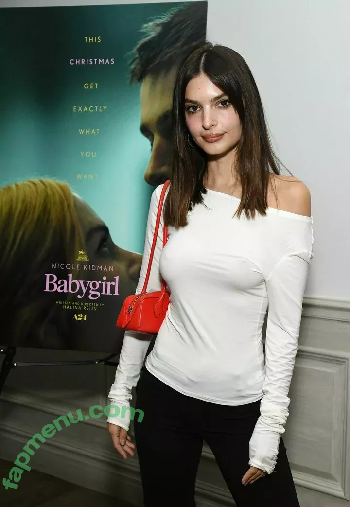 Emily Ratajkowski nude photo #7441 (emrata)