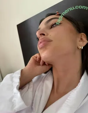 Emily Ratajkowski / emrata nude photo #8718