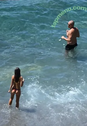 Emily Ratajkowski / emrata nude photo #8969