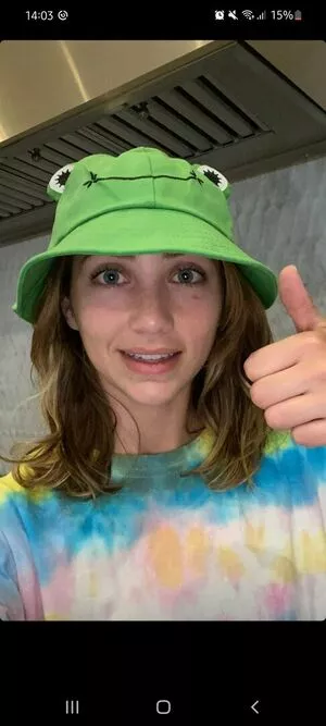 Emily Rudd / emilysteaparty nude photo #0005