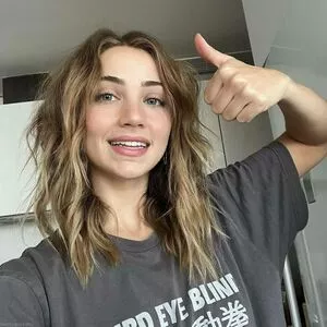 Emily Rudd / emilysteaparty nude photo #0008
