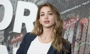 Emily Rudd / emilysteaparty nude photo #0398