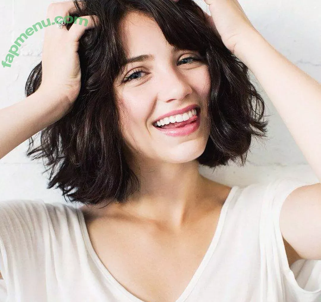 Emily Rudd nude photo #0010 (emilysteaparty)