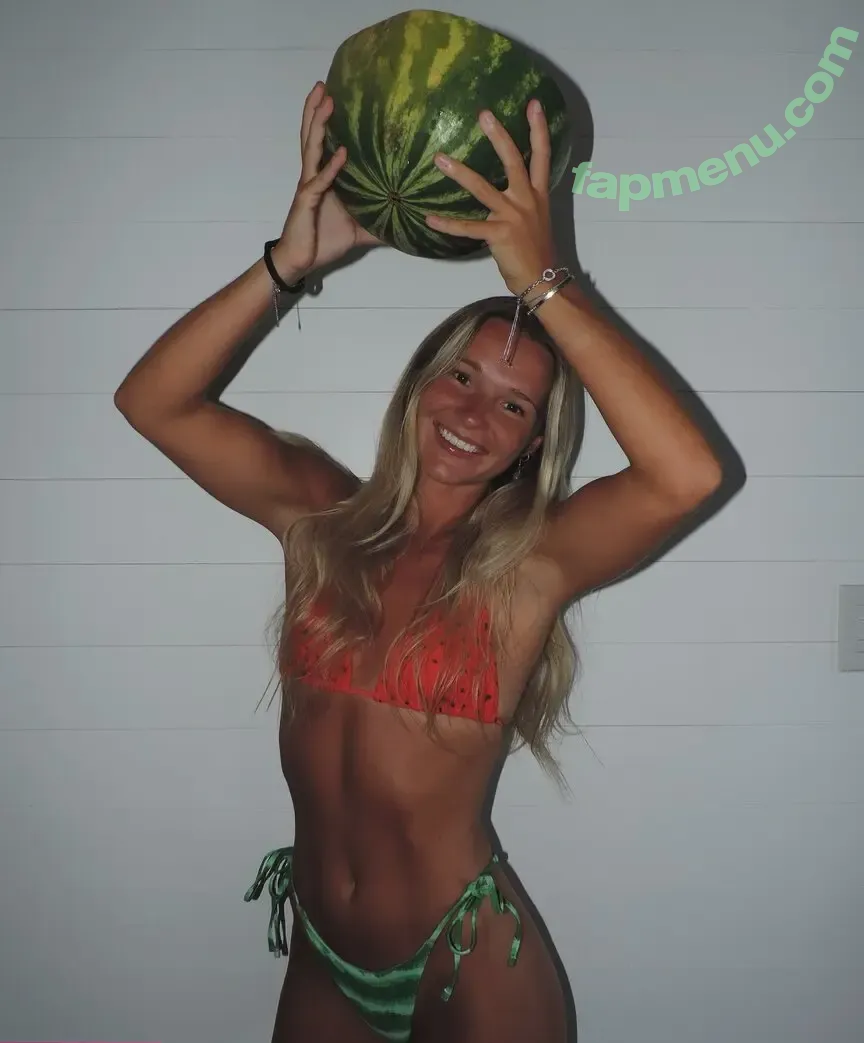 Emily Sentner nude photo #0024 (Sidney Sentner / emilysentnerr)