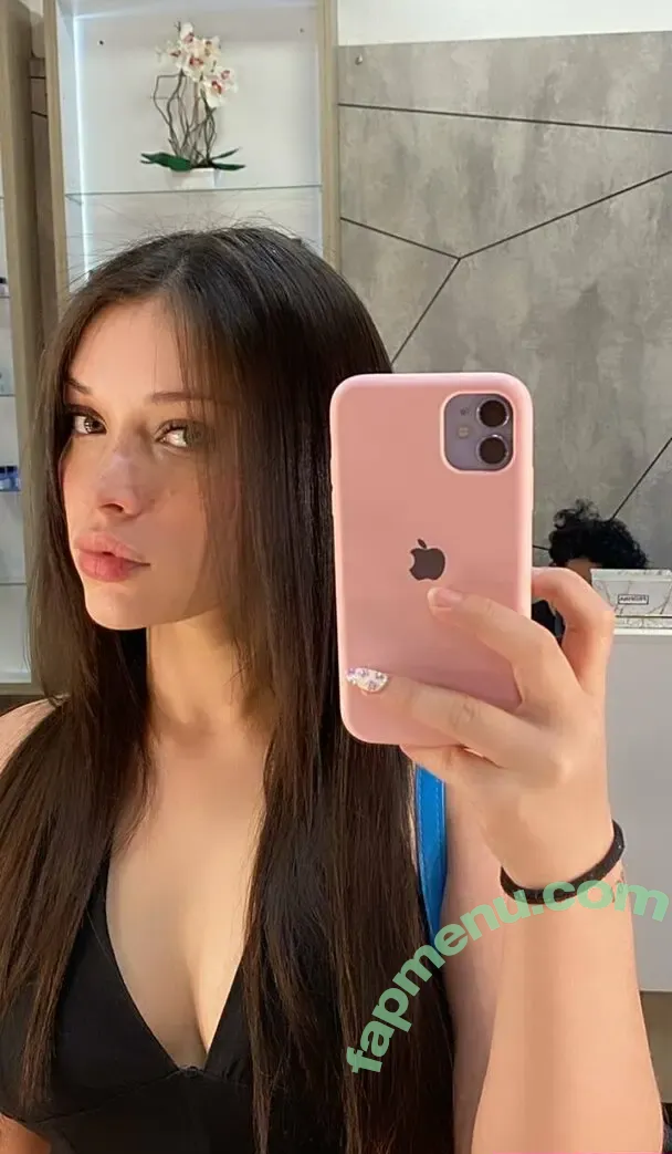 emily.storm nude photo #0030 (emmariestorm)